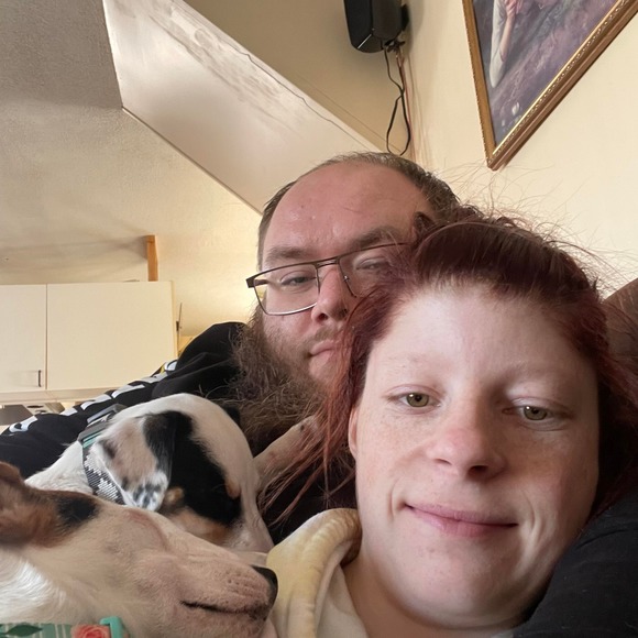 Meet your Posher, Élisa - Picture 1 of 1